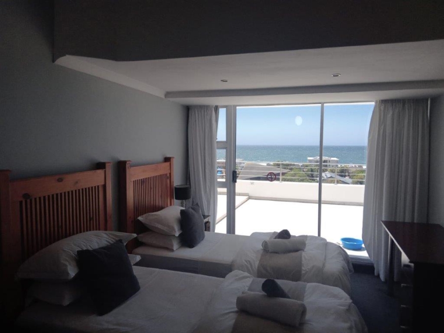 5 Bedroom Property for Sale in Ferreira Town Eastern Cape